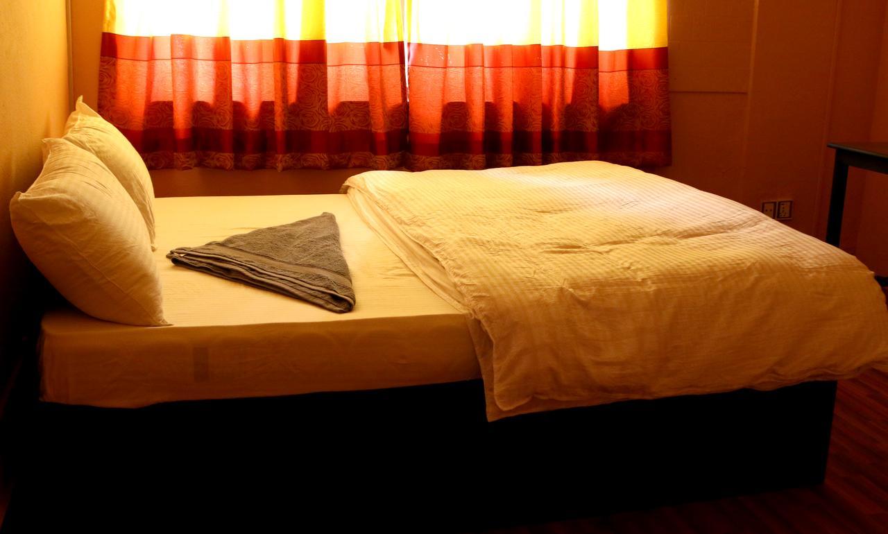 Mitra Garden Inn Kathmandu Exteriör bild