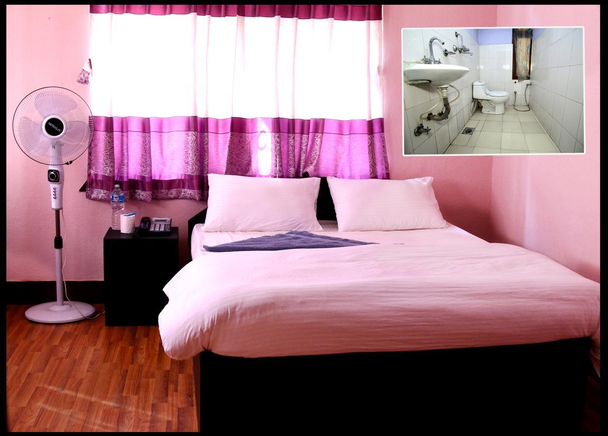 Mitra Garden Inn Kathmandu Exteriör bild